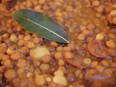 Чечевица с курицей
